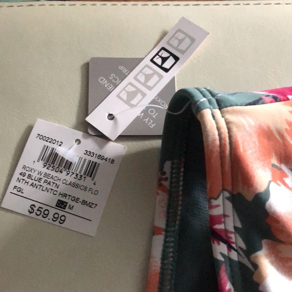 NWT ROXY swimsuit bottom size M to L - Picture 3 of 10